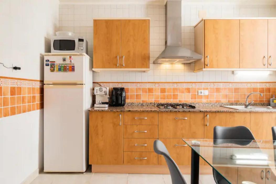 Room With Private Bathroom And Balcony Nearby The Mercado Central, Center And Beach Alicante Exterior foto